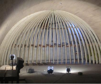 Aménagement intérieur d'une chapelle.
